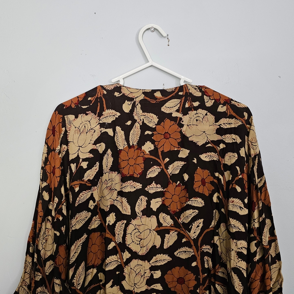Soft Surroundings Black and Tan Floral Kimono Sweater - Picture 9 of 11